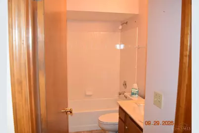 1548 Lost Lake Court, Sterling Township, OH 45176 - Photo 21
