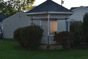 1548 Lost Lake Ct, Sterling Township, OH 45176 - Photo 25
