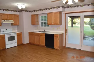 1548 Lost Lake Ct, Sterling Township, OH 45176 - Photo 7