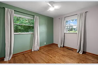 2562 Montana Avenue, Cincinnati, OH 45211 - Photo 13