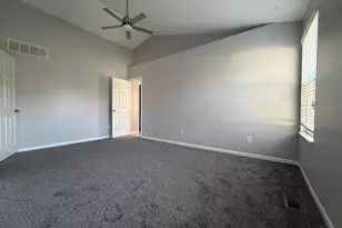 7801 Livingston Ct, Deerfield Township, OH 45040 - Photo 11