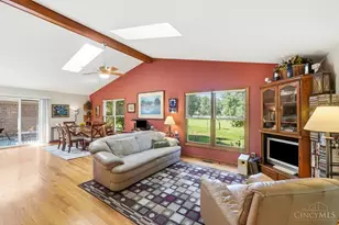 8215 Morgans Run Dr, Harlan Township, OH 45152 - Photo 23