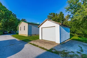 187 Vine St, Peebles, OH 45660 - Photo 17
