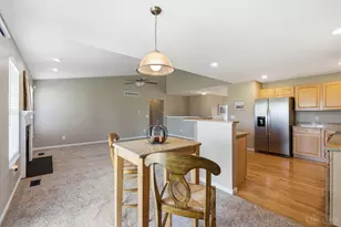 1970 Redbud Dr, Hamilton, OH 45013 - Photo 21