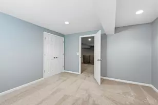 1970 Redbud Dr, Hamilton, OH 45013 - Photo 39