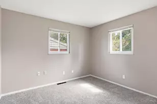 2025 Roosevelt Ave, Springfield Township, OH 45240 - Photo 13