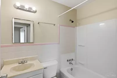 2025 Roosevelt Avenue, Springfield Township, OH 45240 - Photo 19