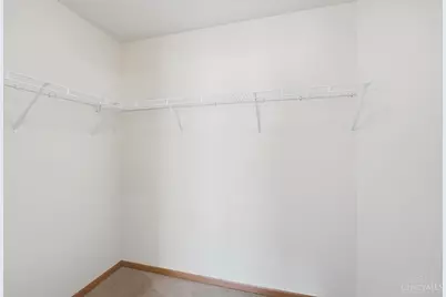 8427 Gettysburg Lane, Hamilton Township, OH 45039 - Photo 27