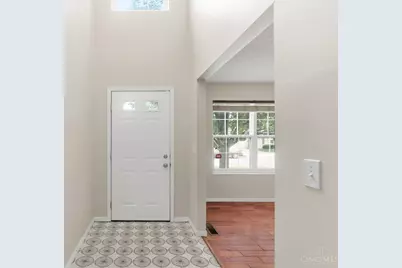 8427 Gettysburg Lane, Hamilton Township, OH 45039 - Photo 5
