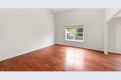 8427 Gettysburg Lane, Hamilton Township, OH 45039 - Photo 7