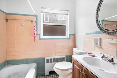7131 Eastlawn Drive, Cincinnati, OH 45237 - Photo 13