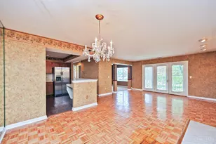 1080 Wittshire Ln, Anderson Township, OH 45255 - Photo 7
