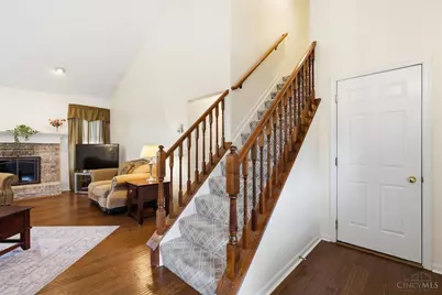 710 Rosewynne Court, Cleves, OH 45002 - Photo 3