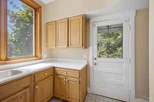 3009 Marshall Ave, Cincinnati, OH 45220 - Photo 17