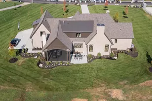 9702 Christian Ct, Hamilton Township, OH 45140 - Photo 41