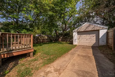 18 N Riverview Drive, Hamilton, OH 45015 - Photo 27