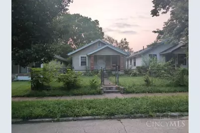 574 Gramont Avenue, Dayton, OH 45402 - Photo 1