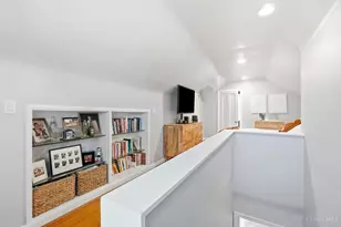 4133 Club View Dr, Cincinnati, OH 45209 - Photo 25