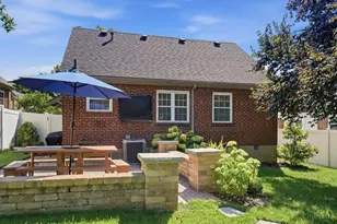 4133 Club View Dr, Cincinnati, OH 45209 - Photo 47