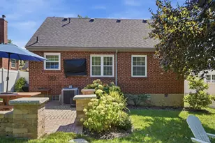 4133 Club View Dr, Cincinnati, OH 45209 - Photo 45