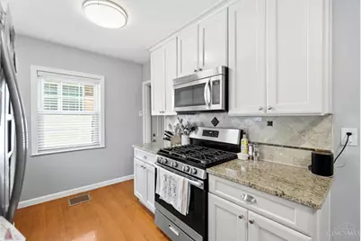 4133 Club View Drive, Cincinnati, OH 45209 - Photo 13