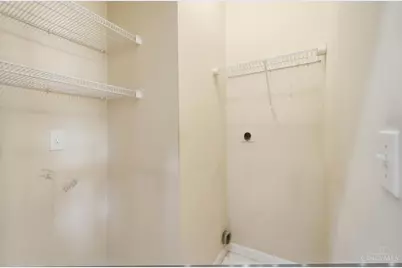 6005 Hidden Oaks Court, Hamilton Township, OH 45039 - Photo 23