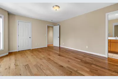 1046 Tuscany Place, Cincinnati, OH 45226 - Photo 35