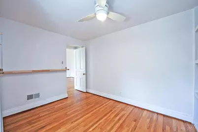 236 Loraine Avenue #2, Cincinnati, OH 45220 - Photo 19