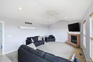 578 Rachel Dr, Hamilton, OH 45013 - Photo 13