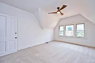 236 Loraine Ave, Cincinnati, OH 45220 - Photo 9
