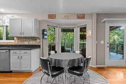 6486 Pickering Grove, Hamilton Township, OH 45152 - Photo 23