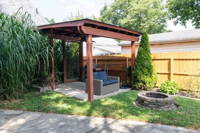 8104 Lake Avenue, Deer Park, OH 45236 - Photo 15