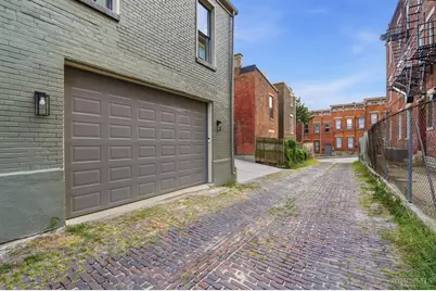 1707 Highland Avenue, Cincinnati, OH 45202 - Photo 43