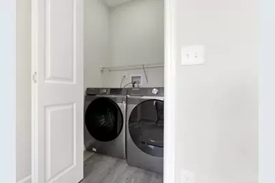 1707 Highland Avenue, Cincinnati, OH 45202 - Photo 23