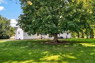 9002 Green Meadow Dr, Brookville, IN 47012 - Photo 43