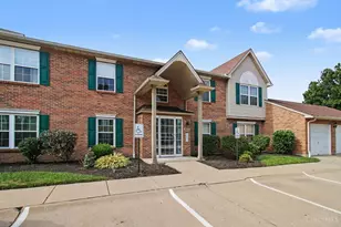 8812 Carrousel Park Cir, Colerain Township, OH 45251 - Photo 3