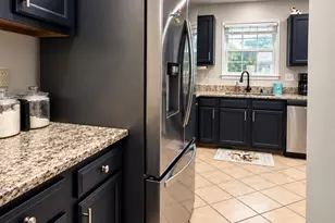 704 W Aberdeen Dr, Trenton, OH 45067 - Photo 9