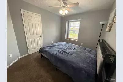704 W Aberdeen Drive, Trenton, OH 45067 - Photo 11