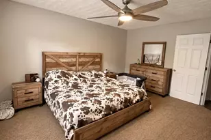 704 W Aberdeen Dr, Trenton, OH 45067 - Photo 21