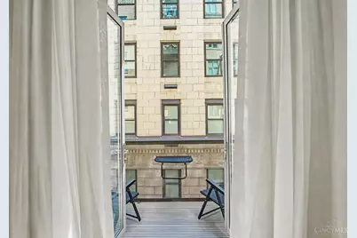 15 W Fourth Street #304, Cincinnati, OH 45202 - Photo 5