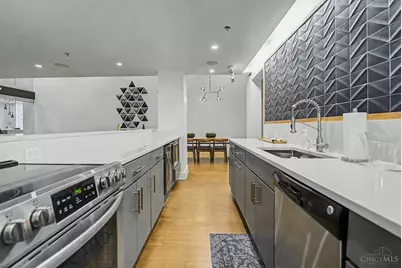 15 W Fourth Street #304, Cincinnati, OH 45202 - Photo 43