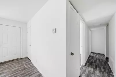 4637 Vanguard Avenue, Jefferson Twp, OH 45417 - Photo 15