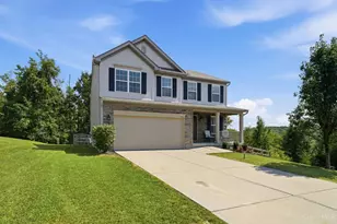 7412 Hunters Creek Ln, Colerain Township, OH 45247 - Photo 3