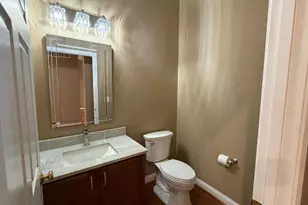 6533 Foxtail Ln, Liberty Township, OH 45044 - Photo 7