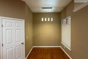 6533 Foxtail Ln, Liberty Township, OH 45044 - Photo 11