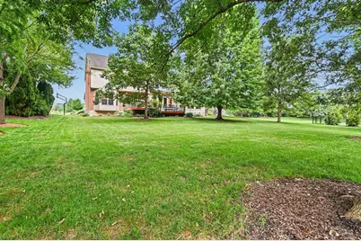 1247 Ridgewood Drive, Miami Township, OH 45140 - Photo 33