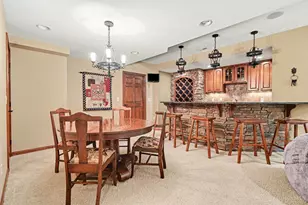 1247 Ridgewood Dr, Miami Township, OH 45140 - Photo 25