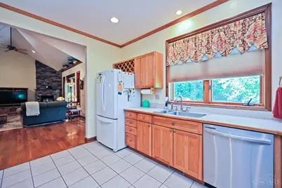 1484 Monroe Farms Lane, New Richmond, OH 45157 - Photo 13