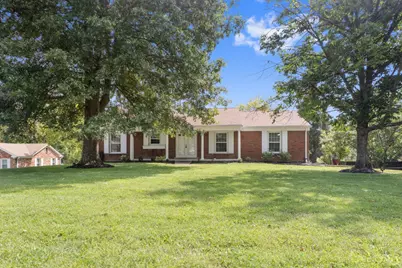 5818 Kenwood Road, Madeira, OH 45243 - Photo 1