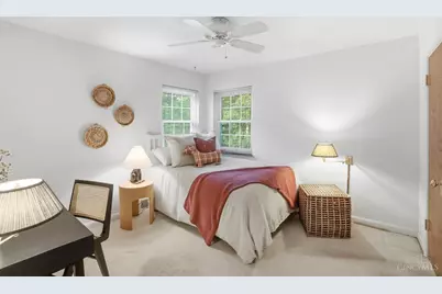 5723 Kinoll Avenue, Cincinnati, OH 45213 - Photo 13